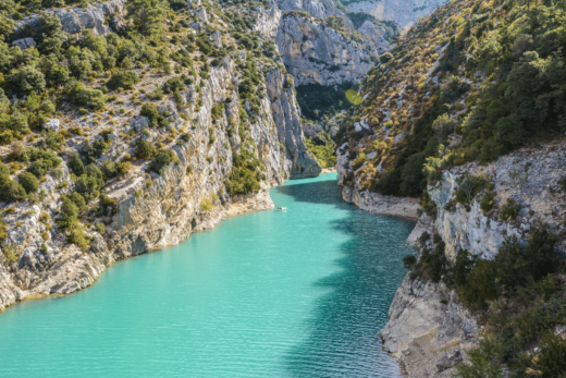 Une&#x20;journ&#x00E9;e&#x20;au&#x20;Lac&#x20;d&amp;&#x23;8217&#x3B;Esparron&#x20;&#x3A;&#x20;activit&#x00E9;s,&#x20;balades&#x20;et&#x20;d&#x00E9;couverte&#x20;du&#x20;Verdon